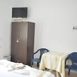 Emiljano Hotel *