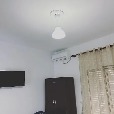 Emiljano Hotel Ksamil