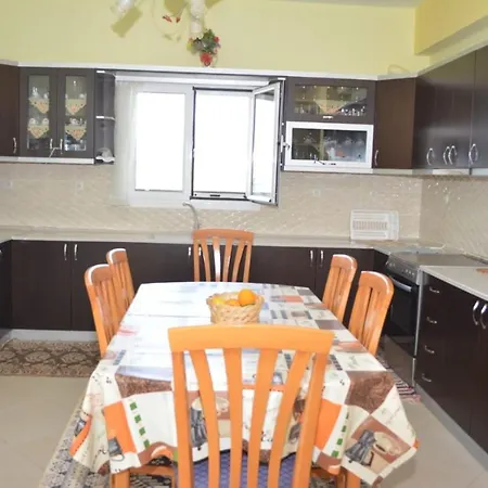 Emiljano Hotel Ksamil